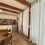 Franka Apartment *
