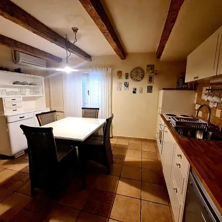 Seabed Apartma 1 بيران